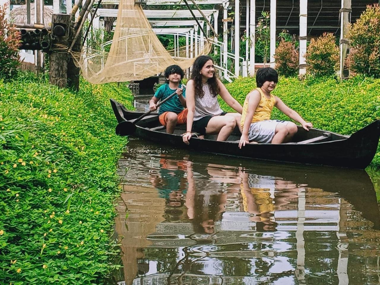 Village Of Blossom Homestay Kochi